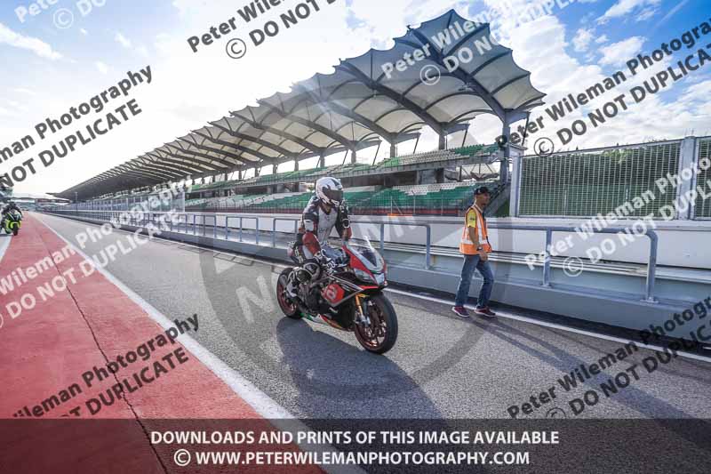 Sepang;event digital images;motorbikes;no limits;peter wileman photography;trackday;trackday digital images